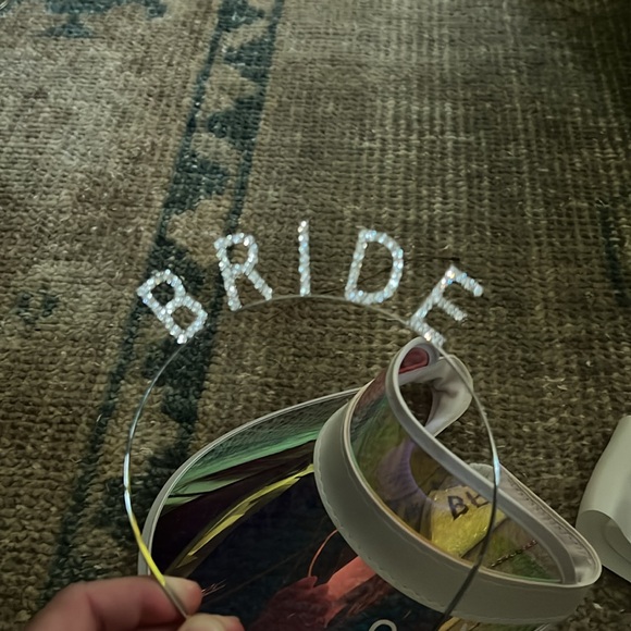 Bride To Be Set : EUC - Picture 3 of 7